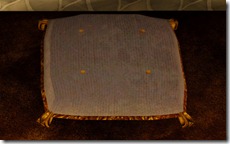bdo-white-sheep-hide-cushion-3 bdo-white-sheep-hide-cushion-3
